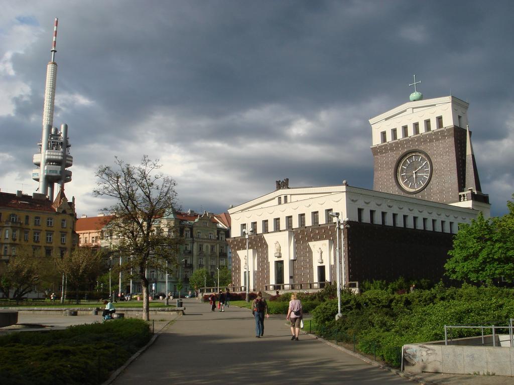 Tower Apartment Praha Ruang foto