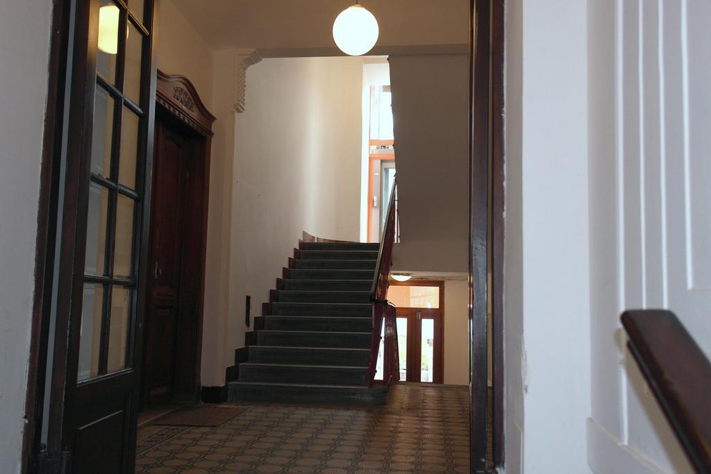 Tower Apartment Praha Ruang foto