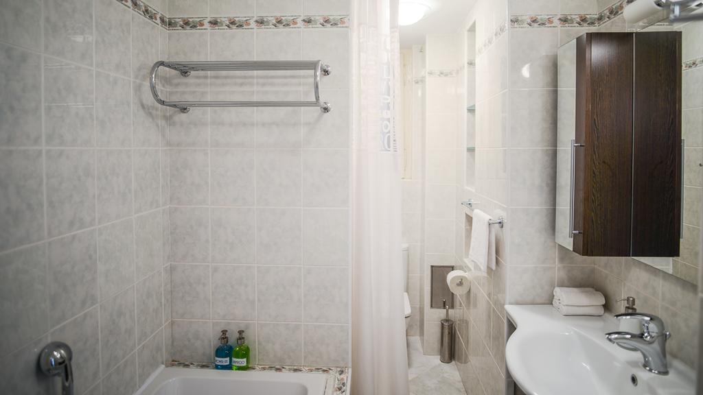 Tower Apartment Praha Bagian luar foto